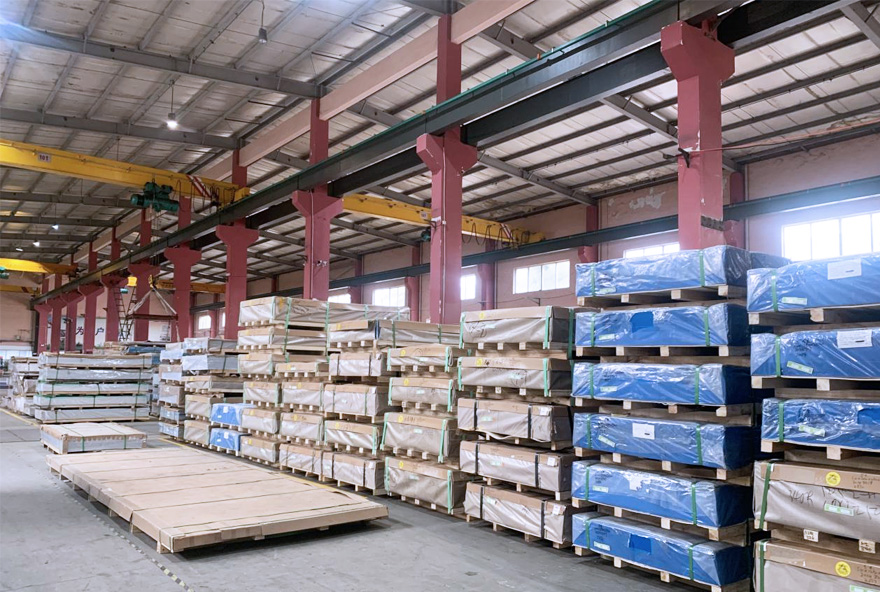 ما-هي-استخدامات-لوح-5052-الألومنيوم في-المجالات المختلفة